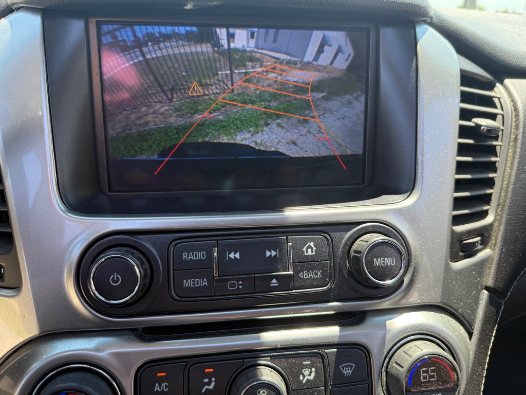 2015 Chevrolet Tahoe Image 16