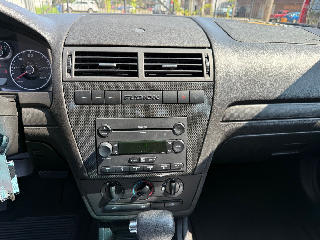 2007 Ford Fusion Image 10