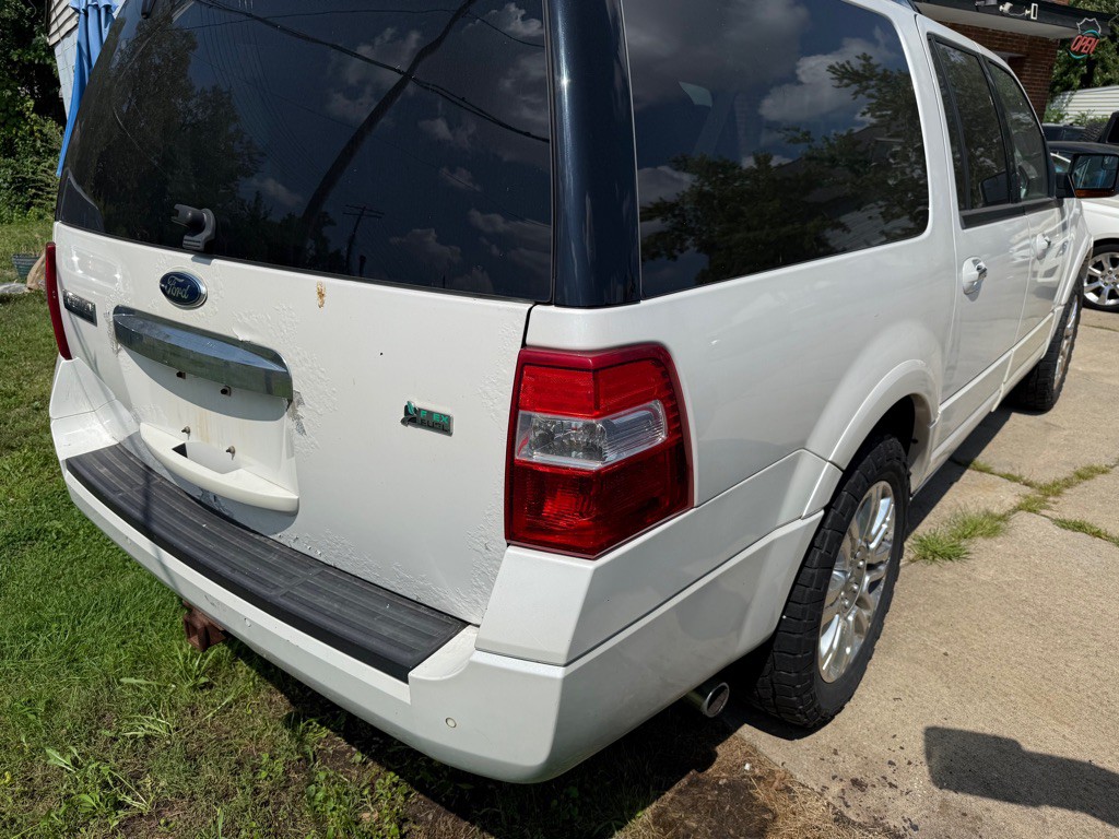 2013 Ford Expedition Image 6