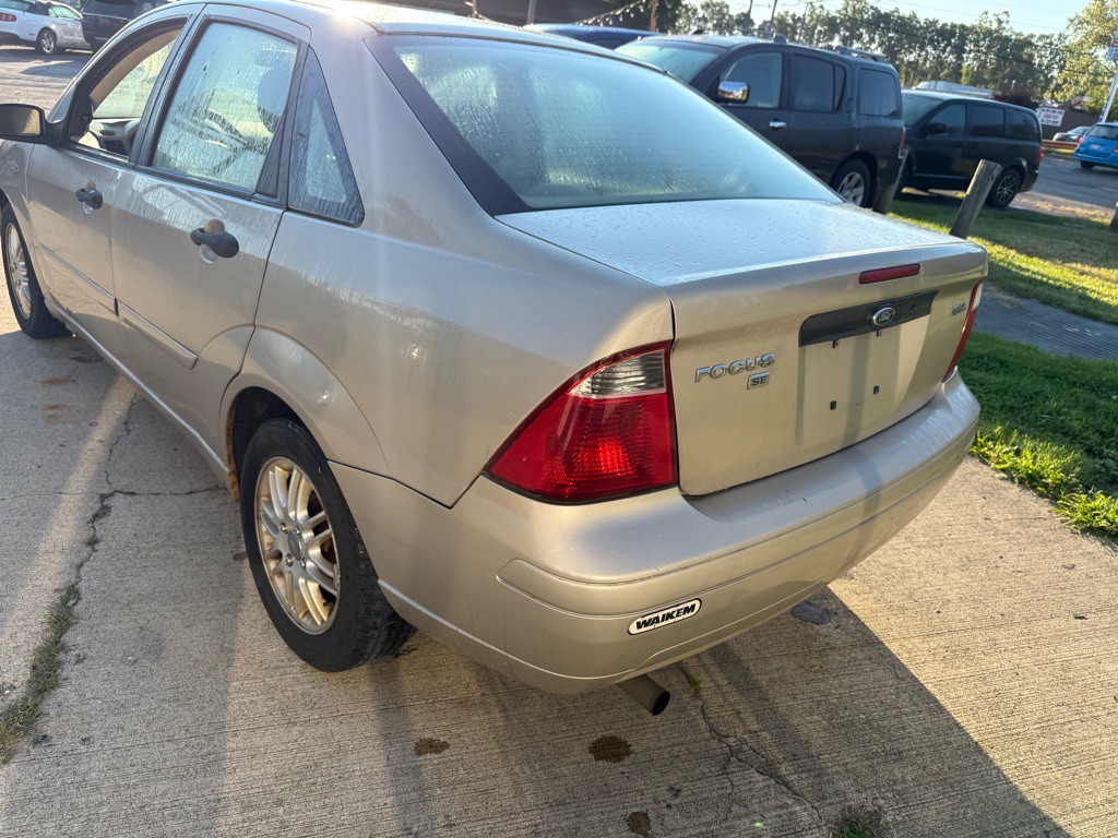 2006 Ford Focus Image 6