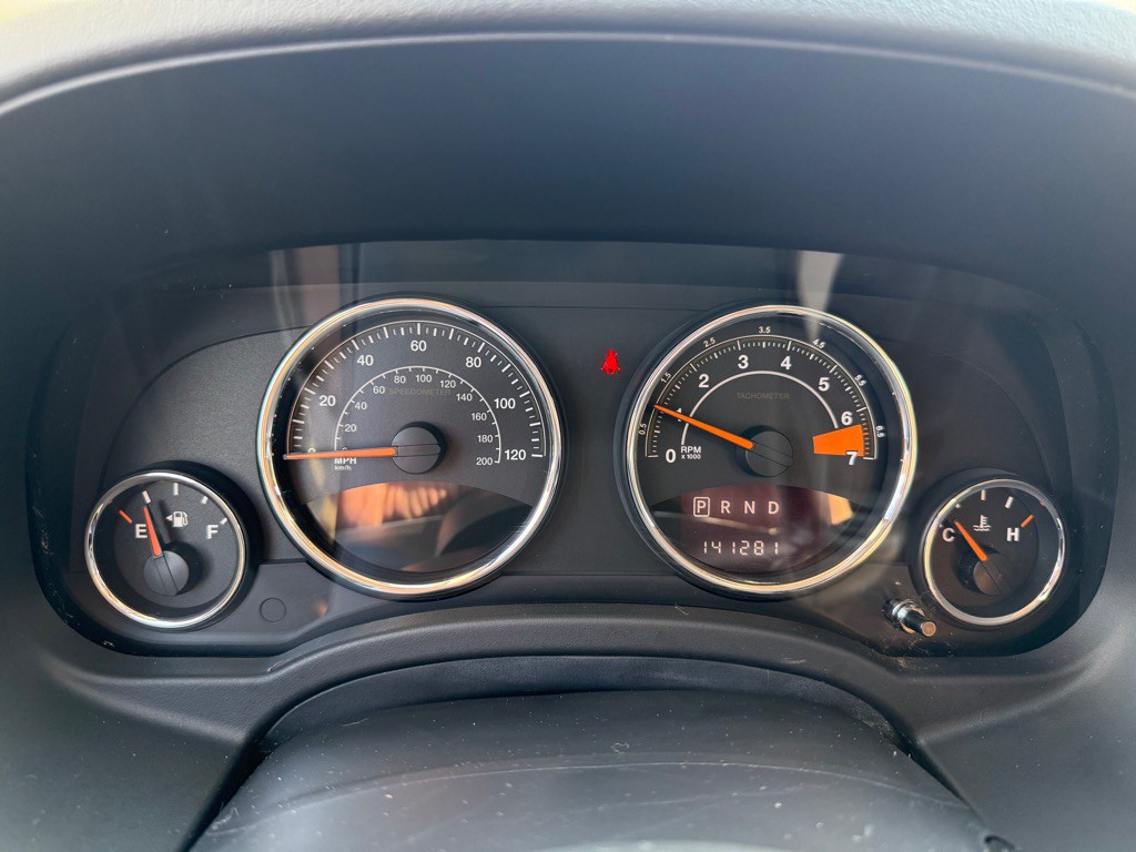 2017 Jeep Compass Image 13