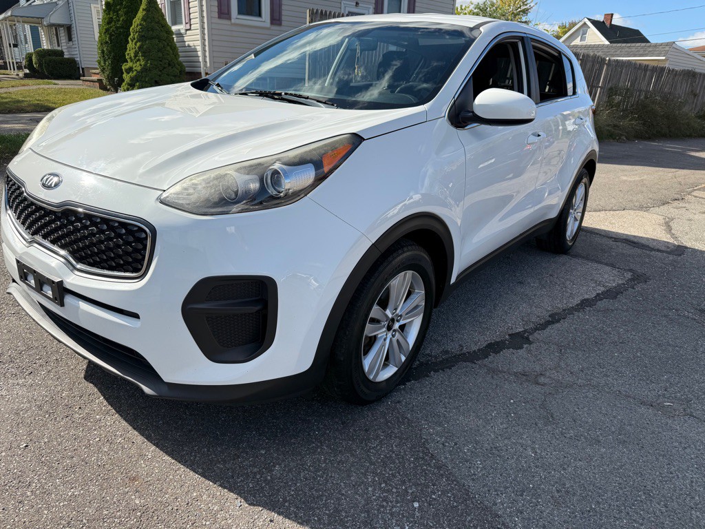 2017 Kia Sportage Image 1