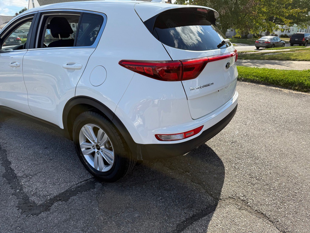 2017 Kia Sportage Image 3