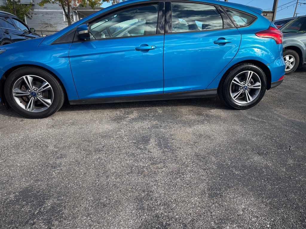2016 Ford Focus Image 3