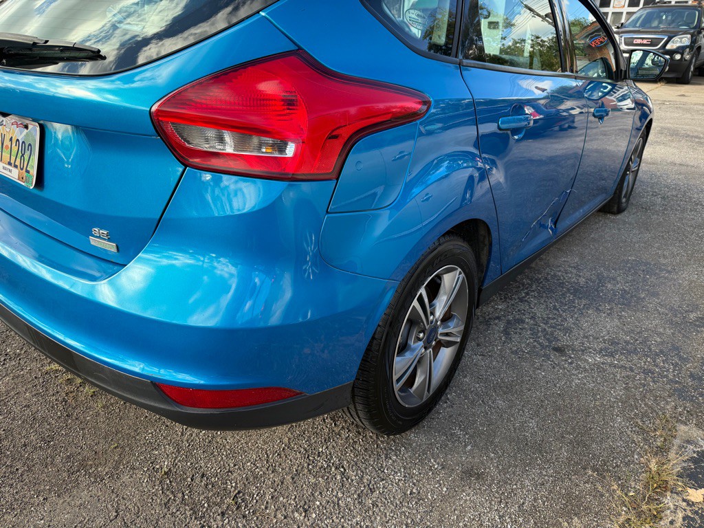 2016 Ford Focus Image 4