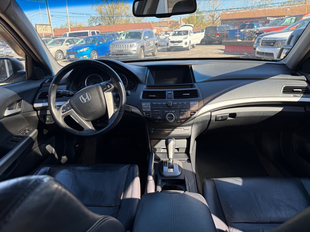 2008 Honda Accord Image 8