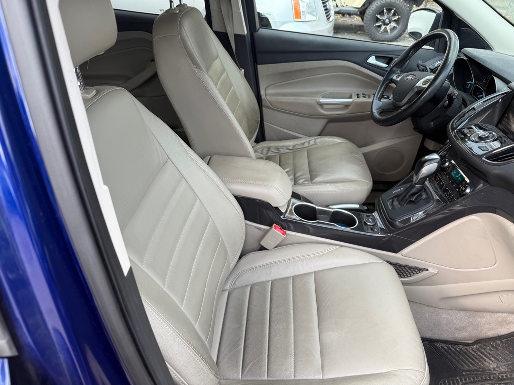2015 Ford Escape Image 12