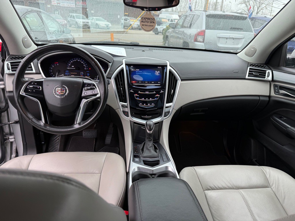 2016 Cadillac SRX Image 8