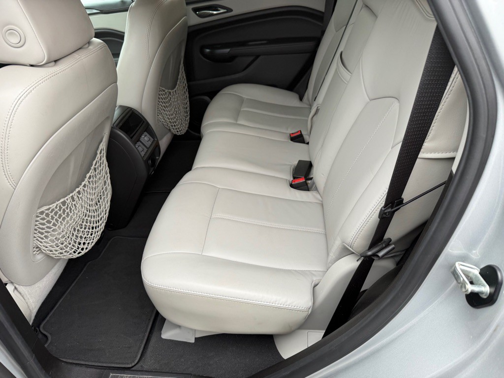 2016 Cadillac SRX Image 9