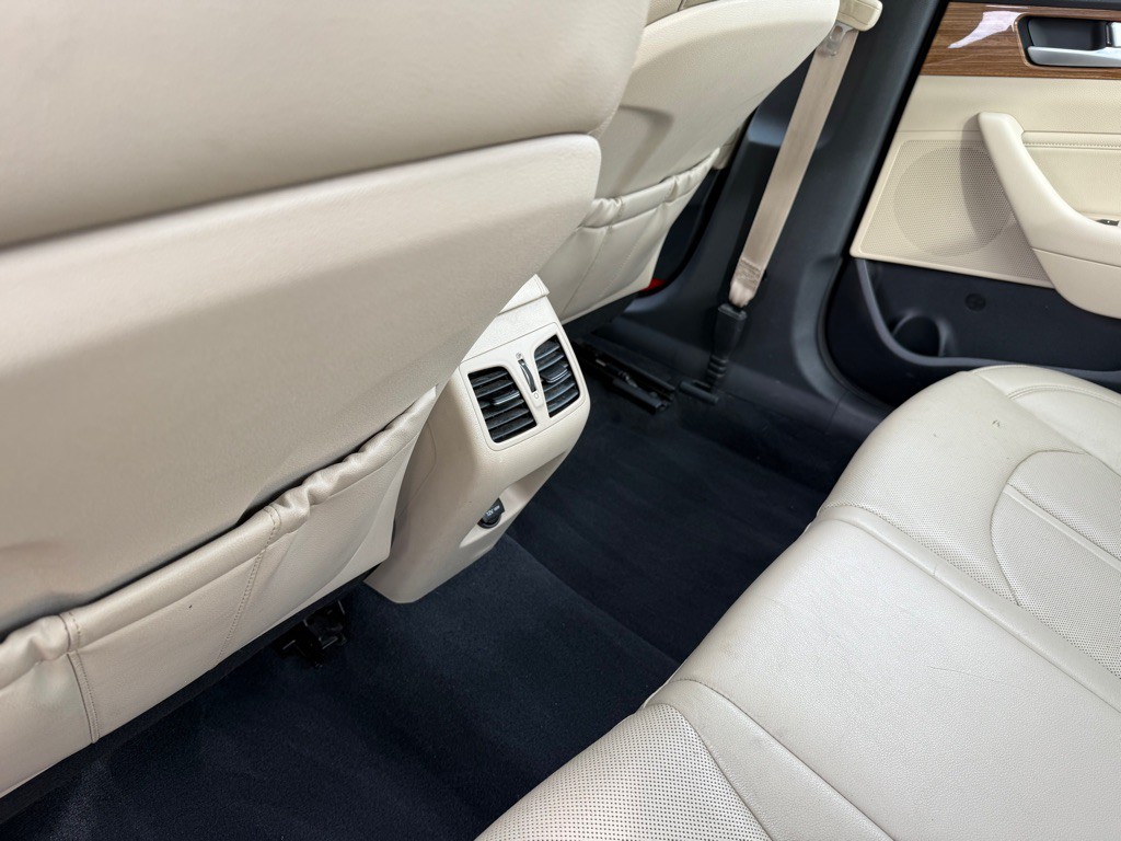 2015 Hyundai Sonata Image 23