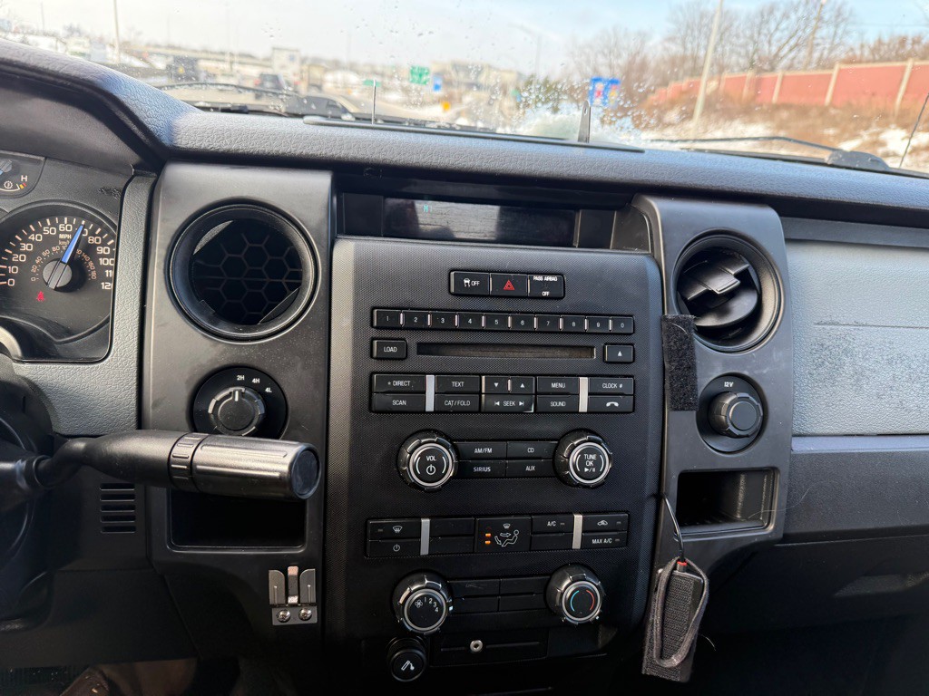 2012 Ford F-150 Image 12