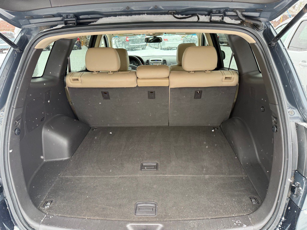 2011 Hyundai Santa Fe Image 13