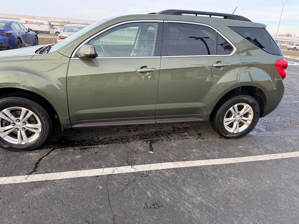 2015 Chevrolet Equinox Image 2
