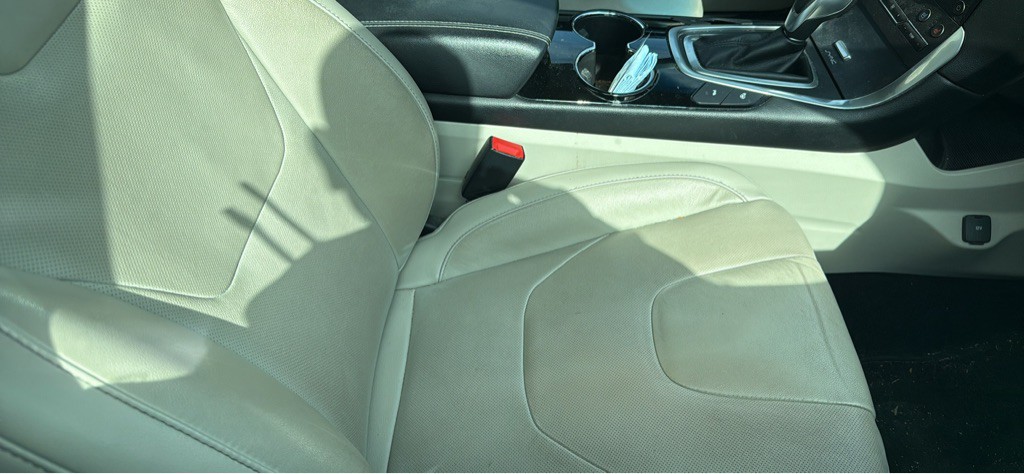 2015 Ford Edge Image 11