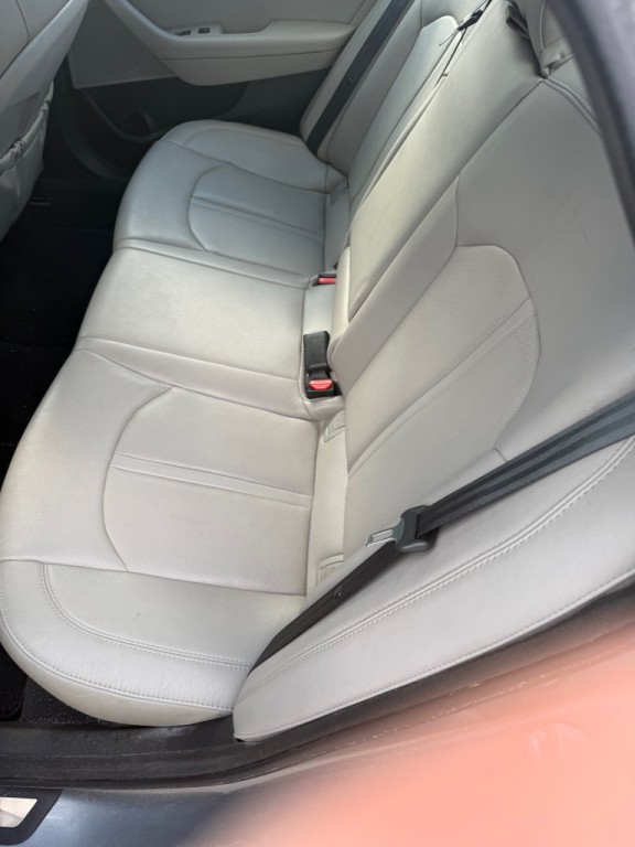 2015 Hyundai Sonata Image 8