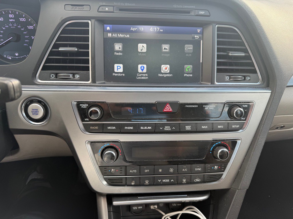 2015 Hyundai Sonata Image 9