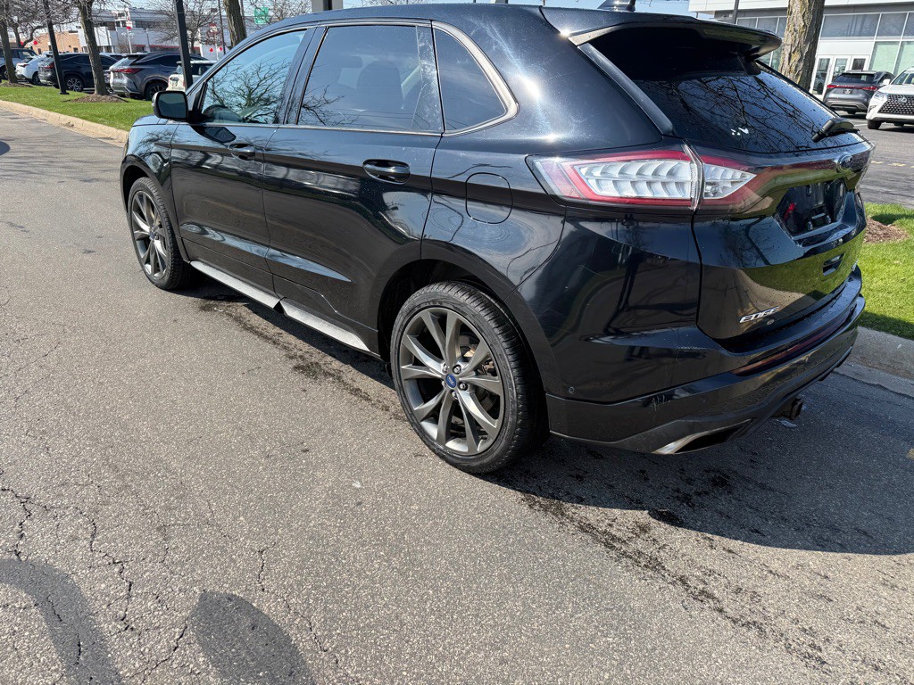 2016 Ford Edge Image 3