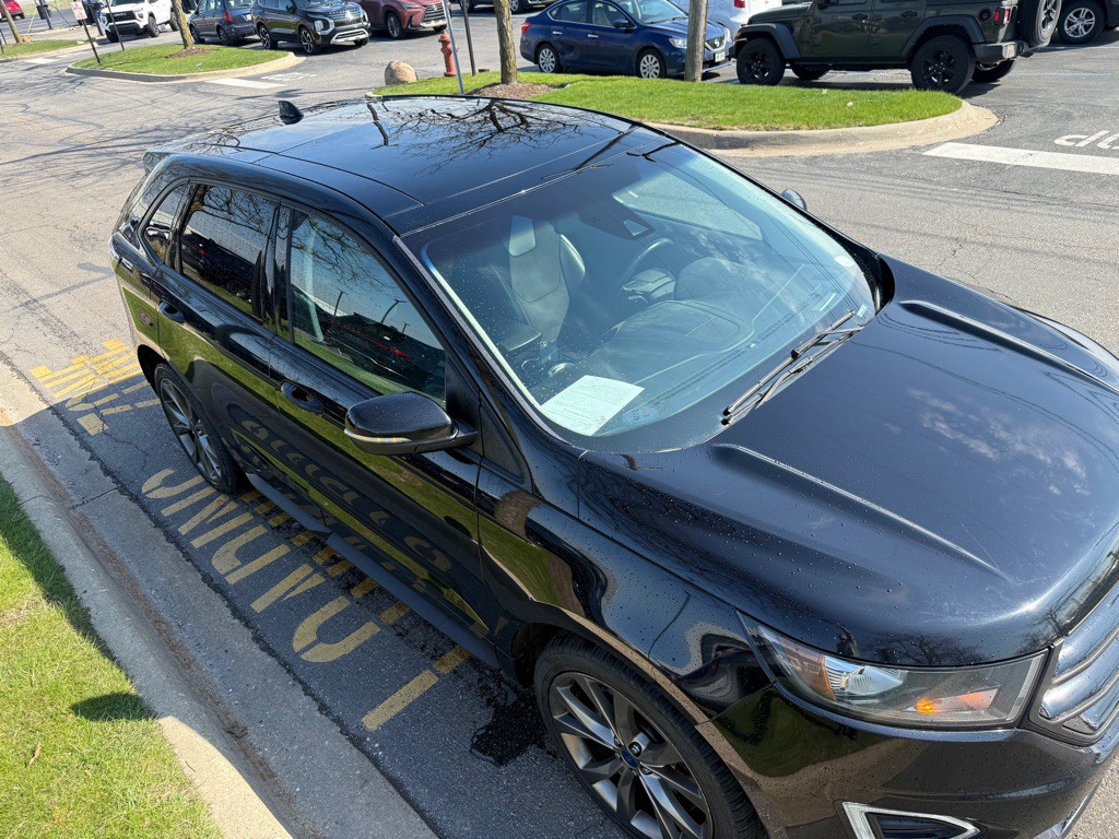 2016 Ford Edge Image 8