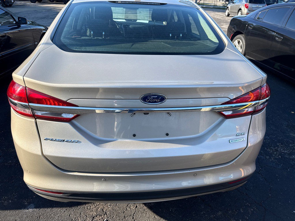 2017 Ford Fusion Image 4