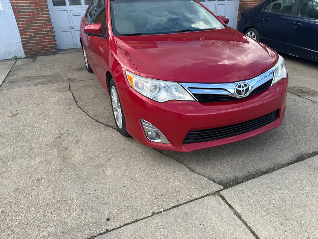 2012 Toyota Camry Image 4