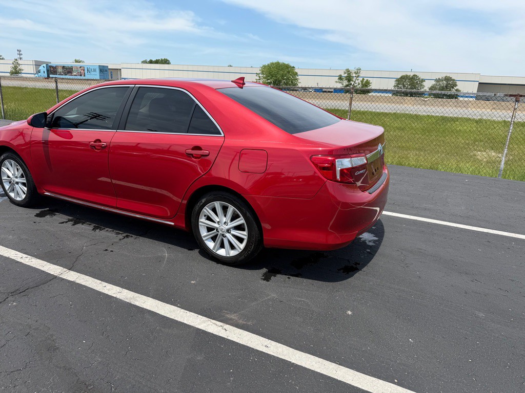 2012 Toyota Camry Image 3