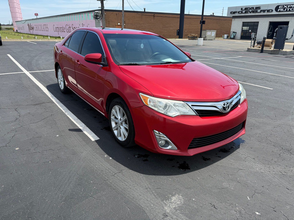 2012 Toyota Camry Image 24