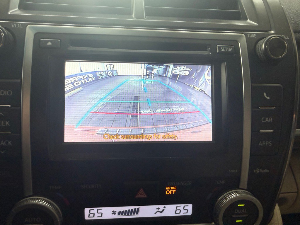 2012 Toyota Camry Image 29