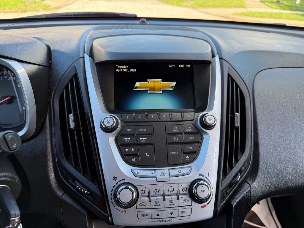 2012 Chevrolet Equinox Image 10