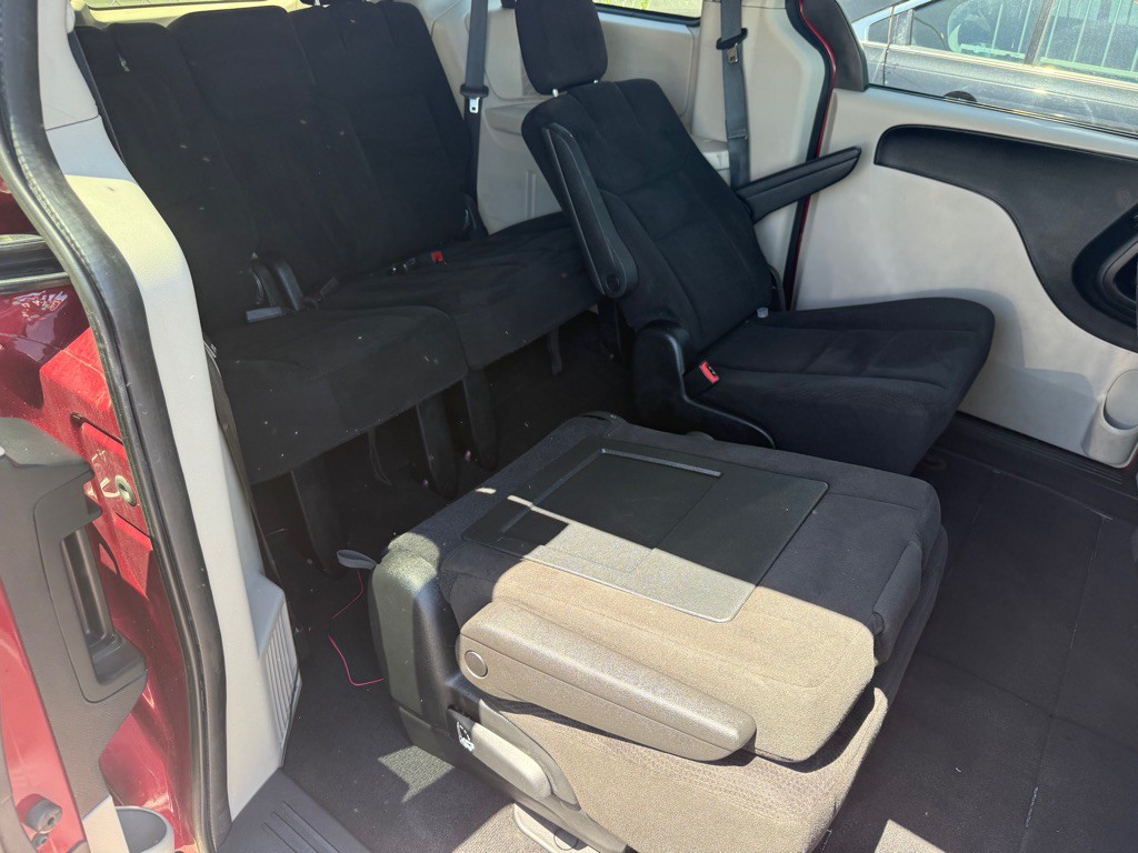 2015 Dodge Grand Caravan Image 5