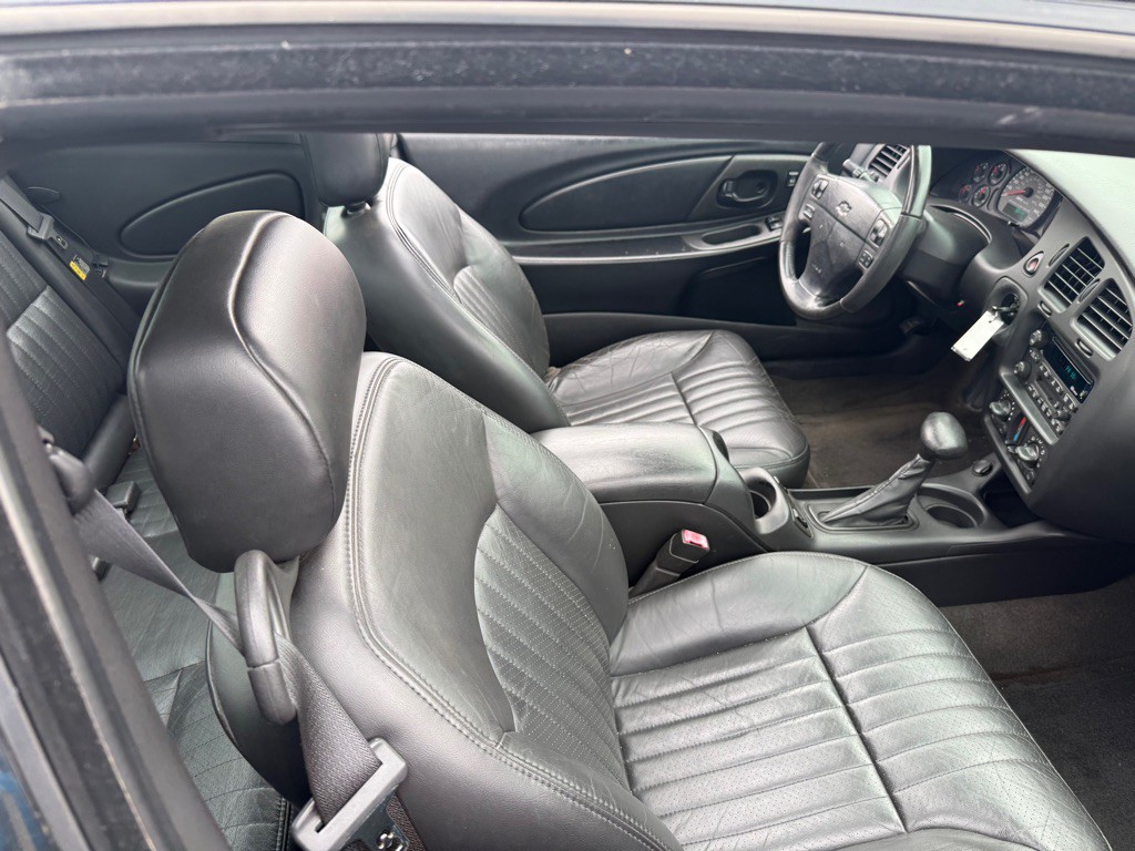 2004 Chevrolet Monte Carlo Image 9