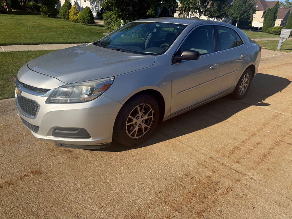 2014 Chevrolet Malibu Image 1