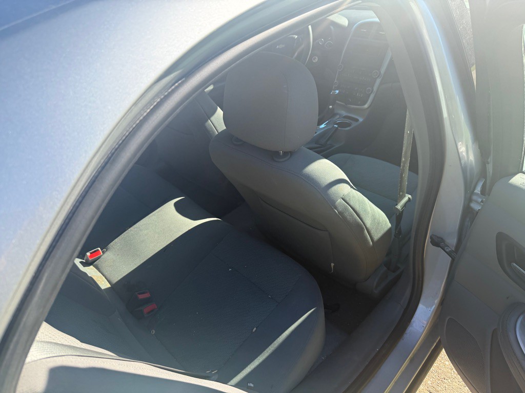 2014 Chevrolet Malibu Image 8