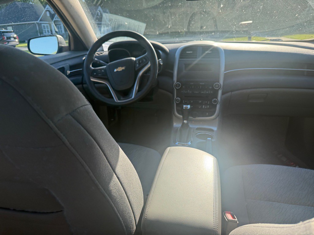 2014 Chevrolet Malibu Image 9
