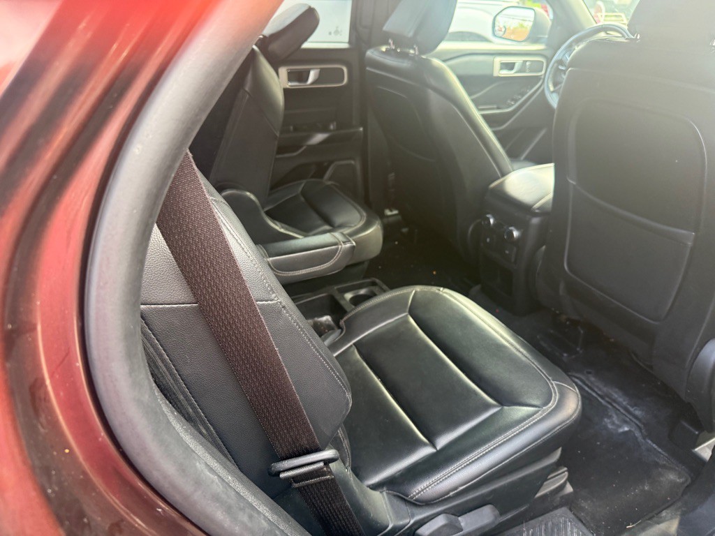 2020 Ford Explorer Image 10