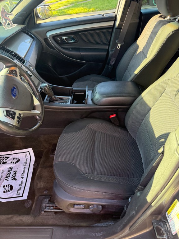 2013 Ford Taurus Image 11