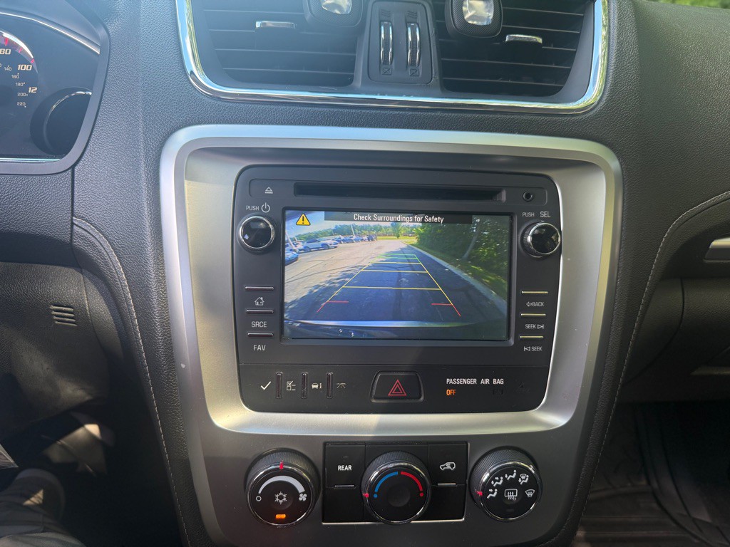2014 GMC Acadia Image 11