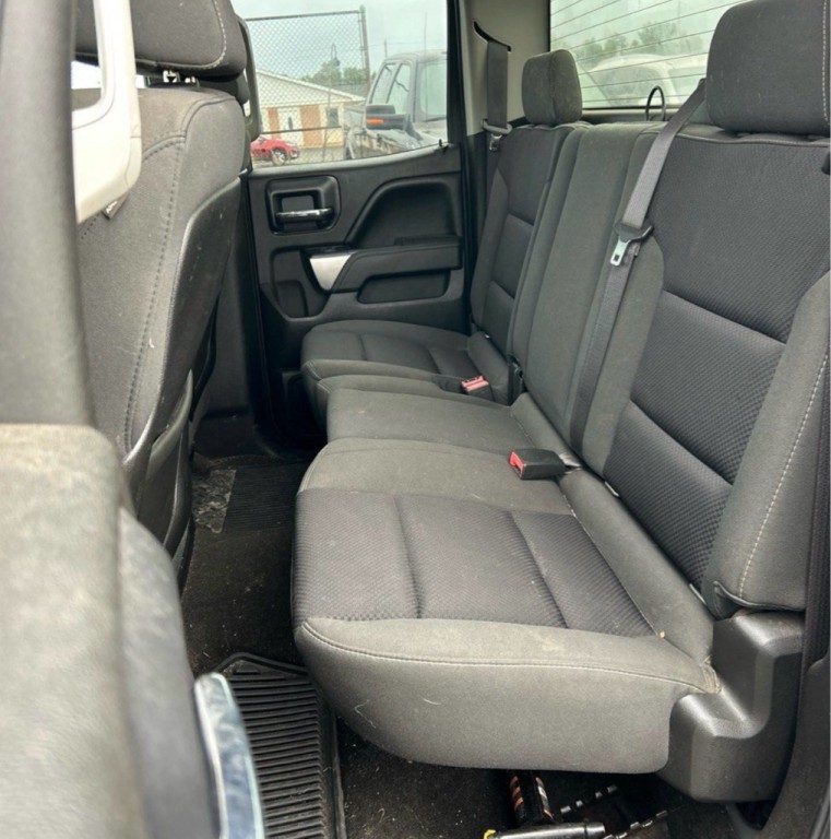 2015 Chevrolet Silverado 1500 Image 11
