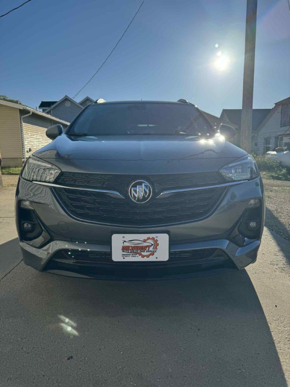 2022 Buick Enclave Image 2