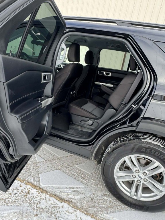 2022 Ford Explorer Image 7