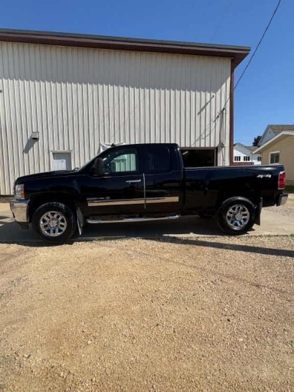 2011 Chevrolet Silverado 1500 Image 1