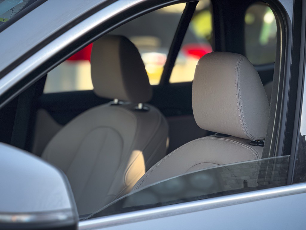2019 BMW X1 Image 14