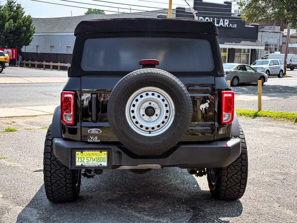 2021 Ford Bronco Image 6