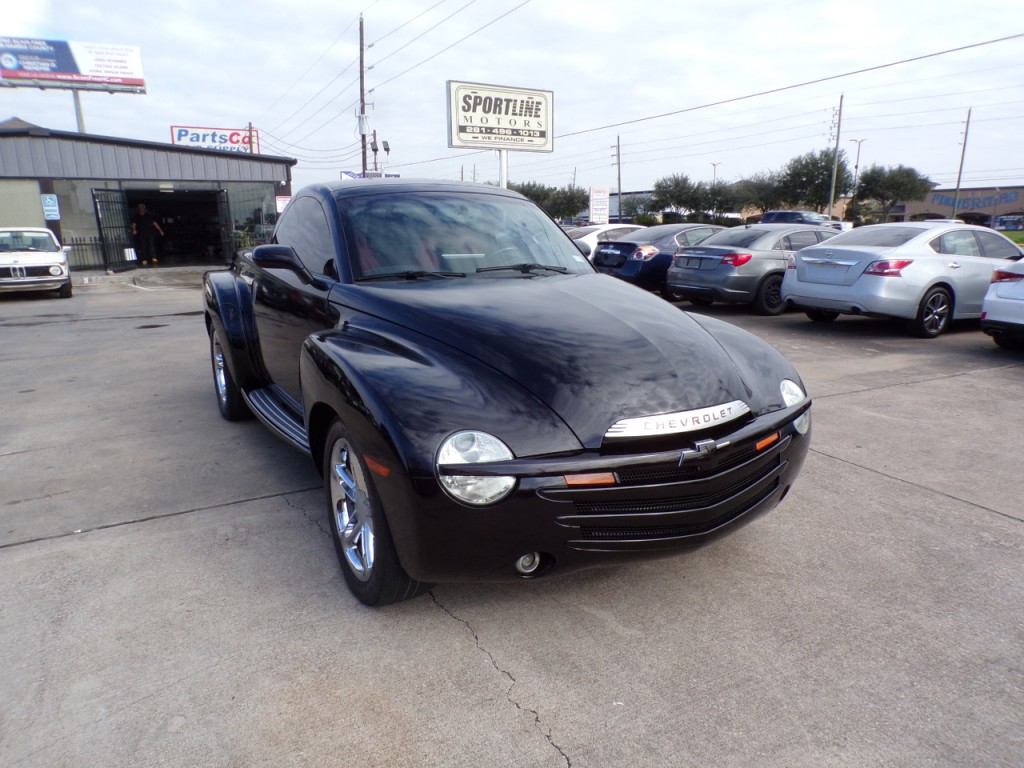 2005 Chevrolet SSR Image 5