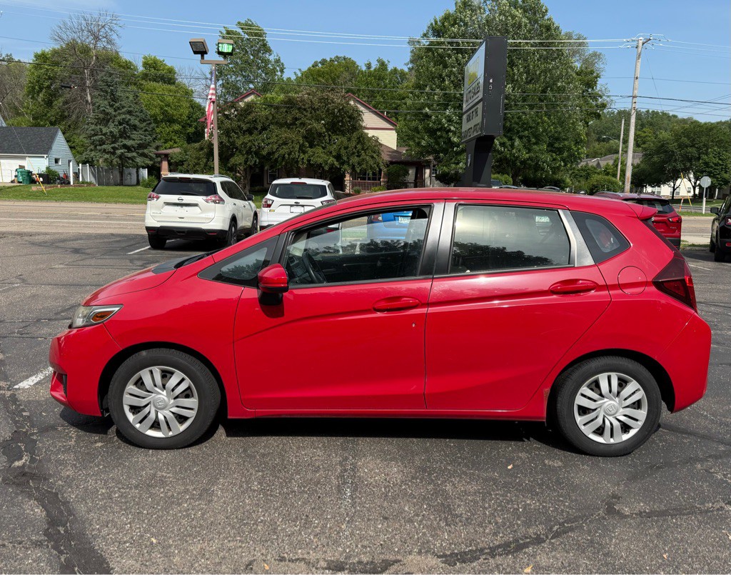 2016 Honda Fit Image 4