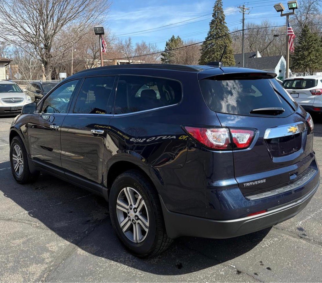 2017 Chevrolet Traverse Image 5
