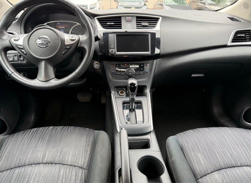 2019 Nissan Sentra Image 4