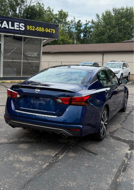 2021 Nissan Altima Image 5