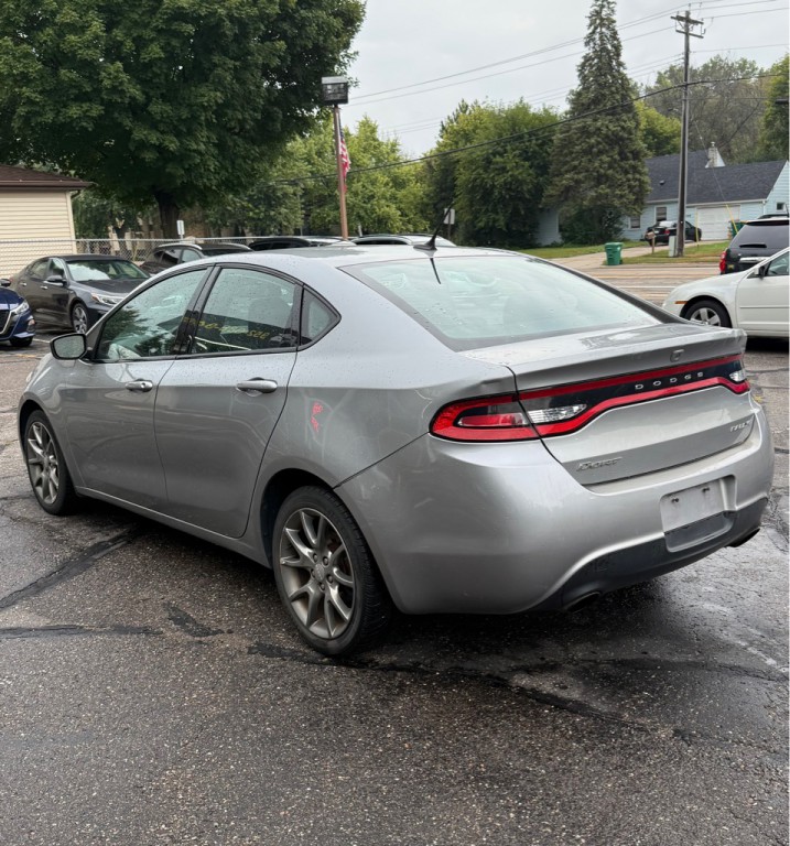 2015 Dodge Dart Image 3