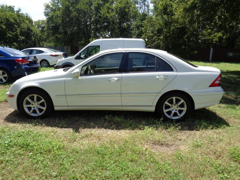 2007 Mercedes-Benz 280 Image 5