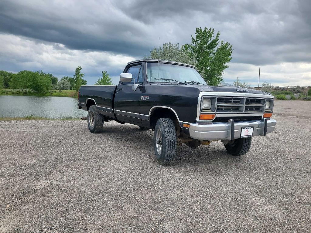 1989 Dodge Ram Image 3
